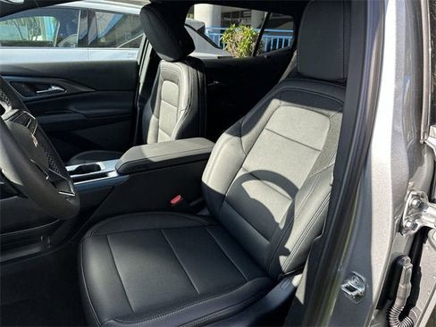 New 2026 Chevrolet Equinox EV LT image 13