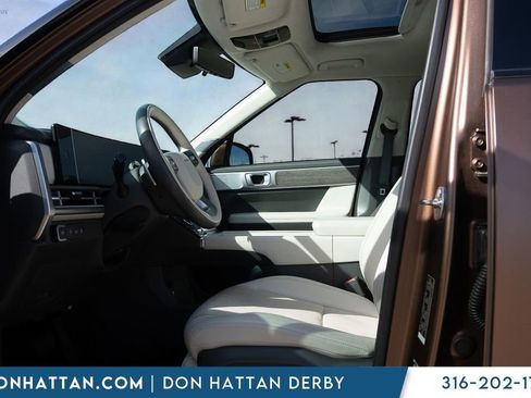 Used 2024 Hyundai Santa Fe Calligraphy image 3