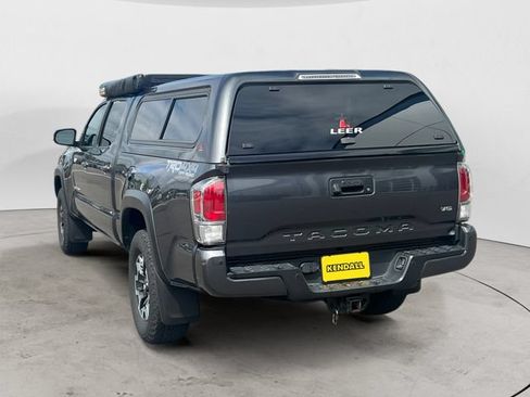 Used 2021 Toyota Tacoma TRD Off-Road w/ TRD Premium Off Road Package AWD/4WD image 7