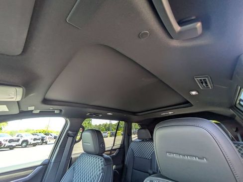 New 2026 GMC Acadia Denali w/ Super Cruise Package AWD/4WD image 27