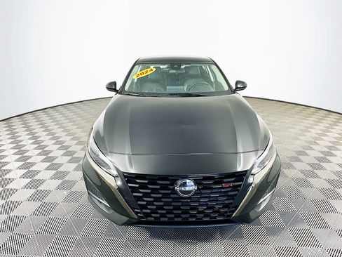 Used 2024 Nissan Altima 2.5 SR FWD image 4