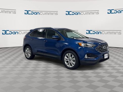 Used 2020 Ford Edge Titanium w/ Cargo Accessory Package FWD image 2