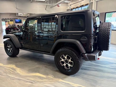 Used 2021 Jeep Wrangler Unlimited Rubicon AWD/4WD image 36