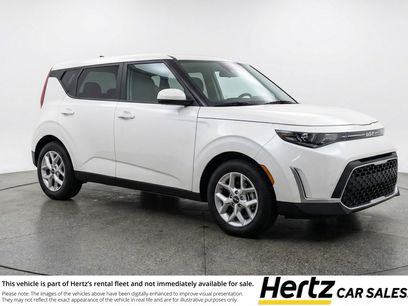 Used 2025 Kia Soul LX w/ LX Technology Package