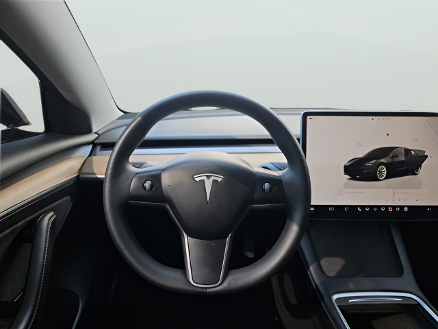 Used 2023 Tesla Model 3 Standard Range RWD image 25