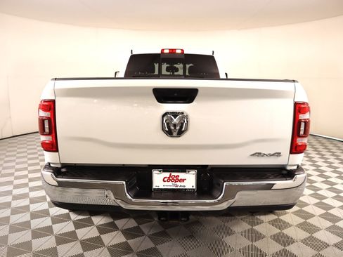 Used 2024 RAM 3500 Tradesman w/ Chrome Appearance Group image 20