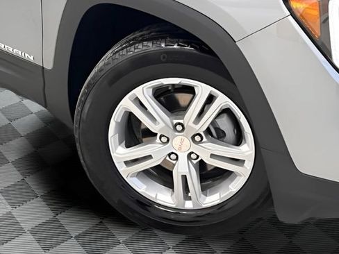 Certified 2024 GMC Terrain SLE FWD image 23