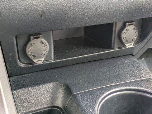 Used 2012 Toyota Tundra 4x4 Double Cab image 29