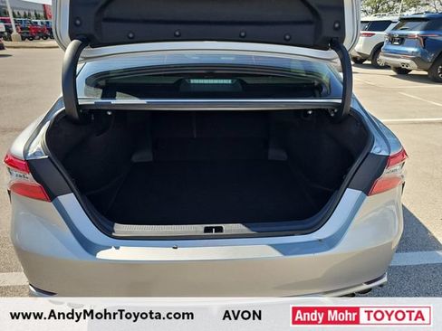 Used 2023 Toyota Camry XSE FWD image 12