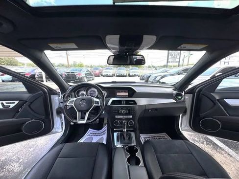 Used 2014 Mercedes-Benz C 250 Sedan image 17