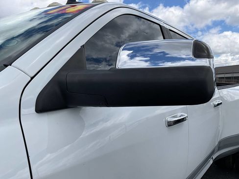 Used 2014 RAM 3500 Laramie image 36