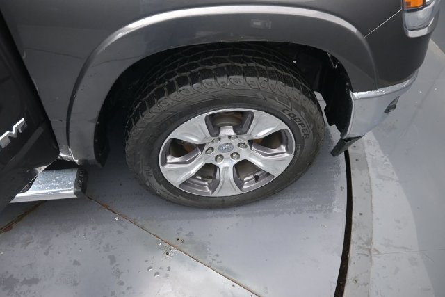 Used 2020 RAM 1500 Laramie AWD/4WD image 35