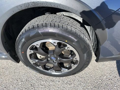 Used 2023 Subaru Crosstrek 2.0i image 10