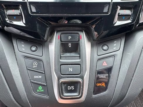 Used 2024 Honda Odyssey EX-L image 15