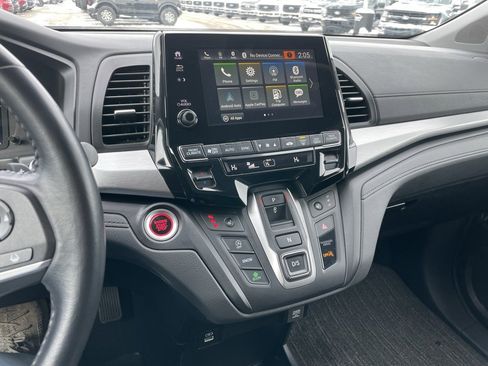 Used 2024 Honda Odyssey EX-L image 11