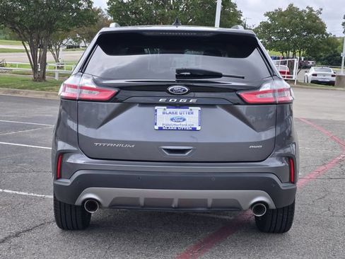 Used 2022 Ford Edge Titanium AWD/4WD image 6