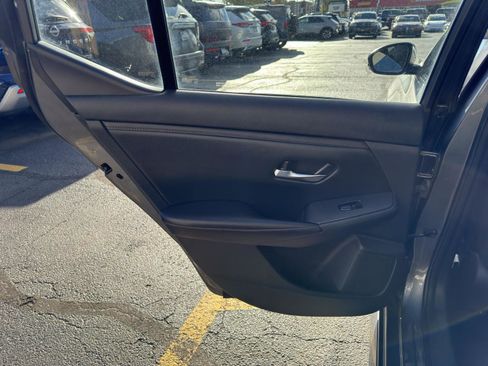 Used 2021 Nissan Sentra SR image 34