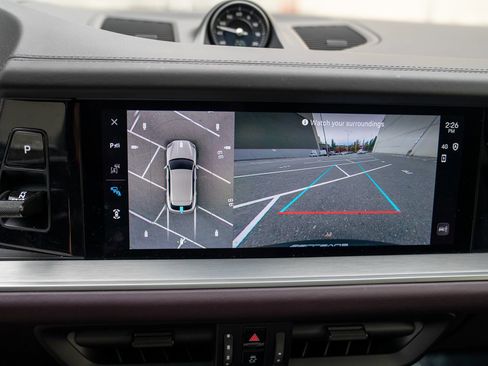 Used 2024 Porsche Cayenne E-Hybrid image 19