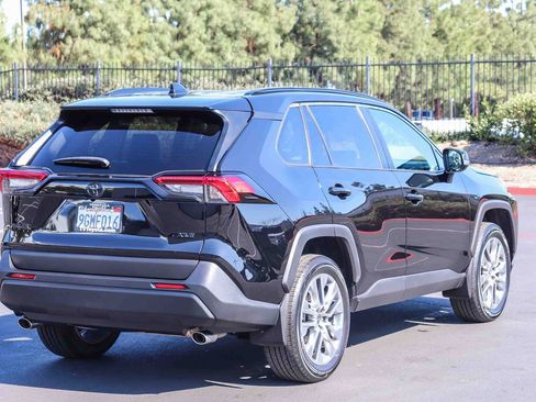 Certified 2023 Toyota RAV4 XLE Premium FWD image 7