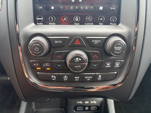 Used 2019 Dodge Durango GT AWD/4WD image 16