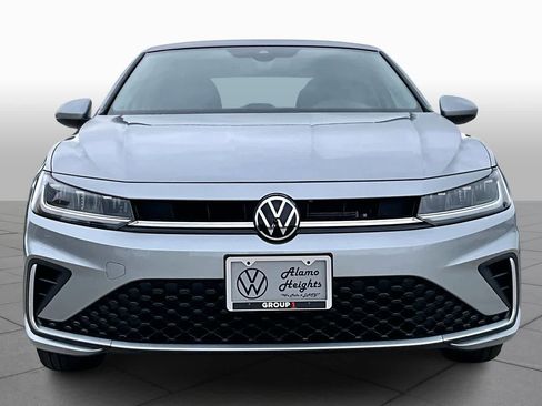 New 2026 Volkswagen Jetta SE image 3