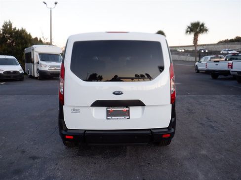 Used 2021 Ford Transit Connect XL image 9