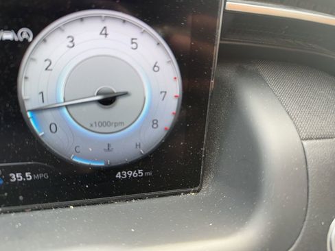 Used 2022 Hyundai Tucson SEL w/ Convenience + Premium Package image 9