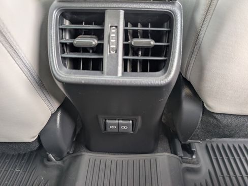 Used 2023 Lexus UX 250h F Sport image 7