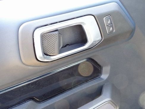 Used 2021 Ford Bronco Outer Banks image 12