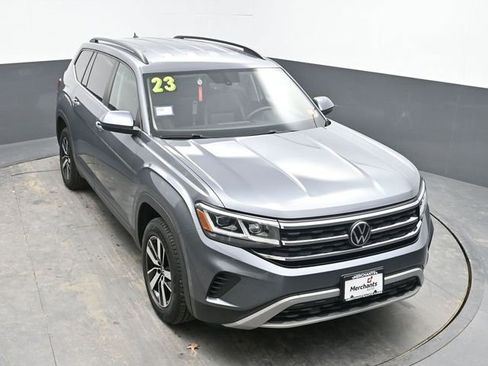 Used 2023 Volkswagen Atlas SE image 19