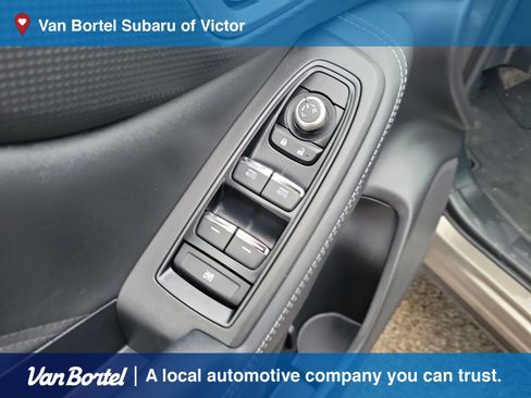 Used 2020 Subaru Forester Limited image 14