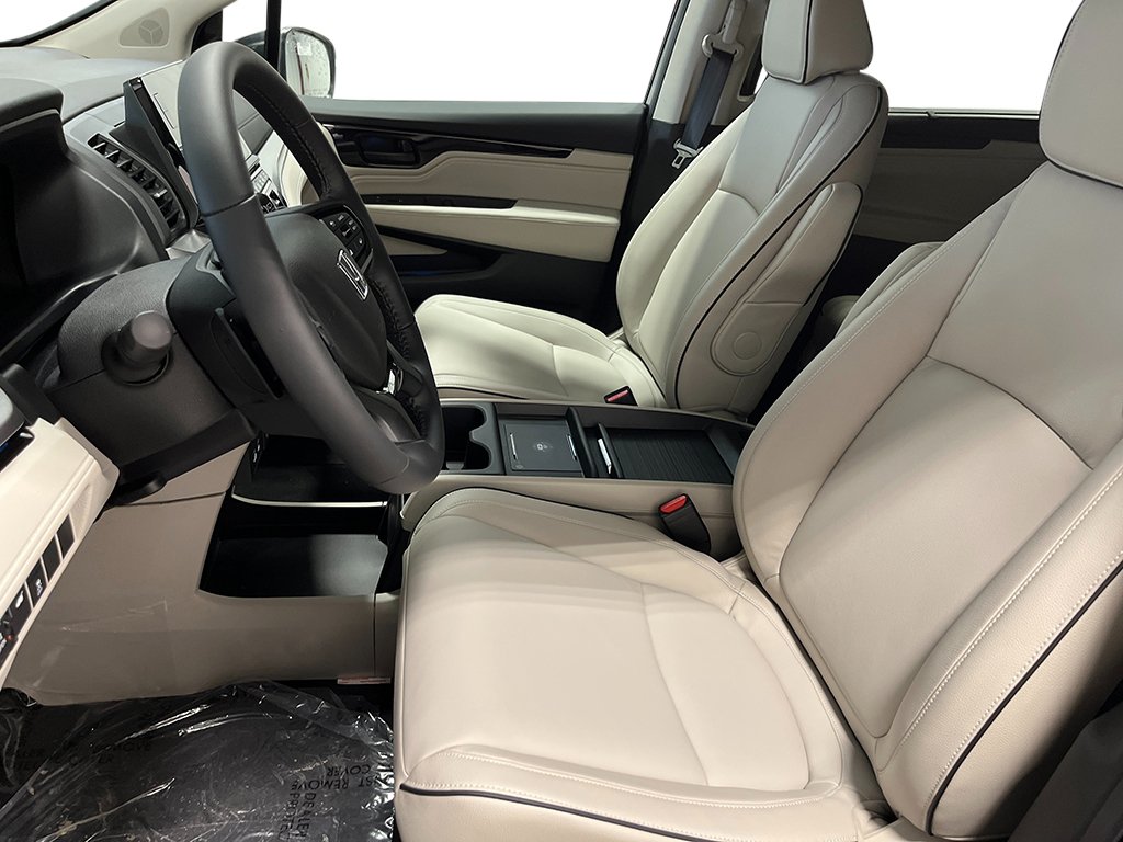 New 2027 Honda Odyssey Touring image 17