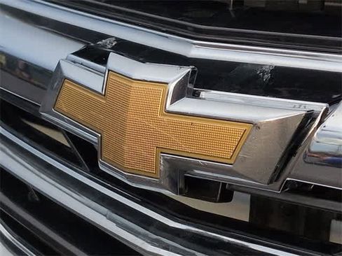 Used 2023 Chevrolet Malibu LT image 12