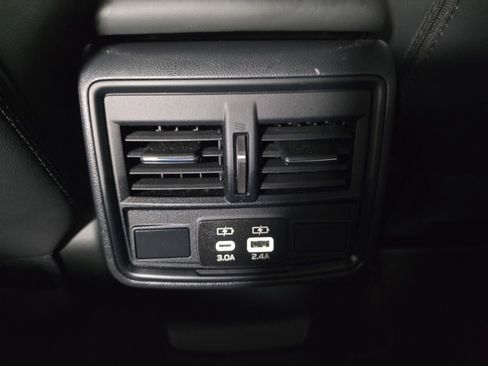 Certified 2025 Subaru Forester Premium AWD/4WD image 25
