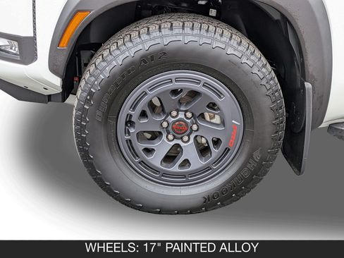 Certified 2025 Nissan Frontier PRO-4X AWD/4WD image 11