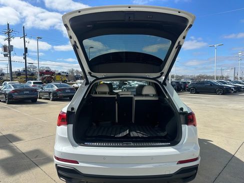 Used 2023 Audi Q3 2.0T Premium Plus w/ Premium Plus Package image 7