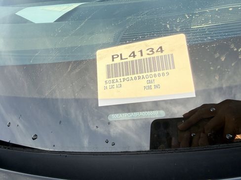 Used 2024 Lucid Air Pure image 9