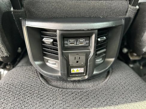 Used 2024 RAM 2500 Laramie w/ Safety Group AWD/4WD image 18