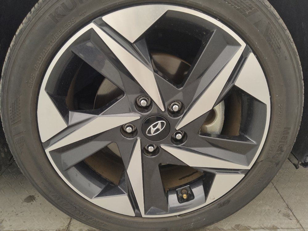 Used 2023 Hyundai Elantra SEL w/ Convenience Package FWD image 31
