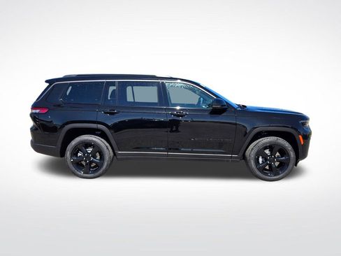 New 2026 Jeep Grand Cherokee L Limited AWD/4WD image 2