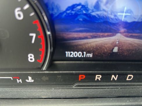 Used 2023 Ford Explorer XLT w/ Equipment Group 202A image 8