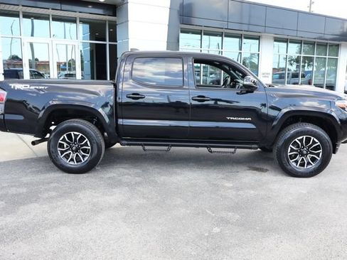 Used 2021 Toyota Tacoma TRD Sport RWD image 9