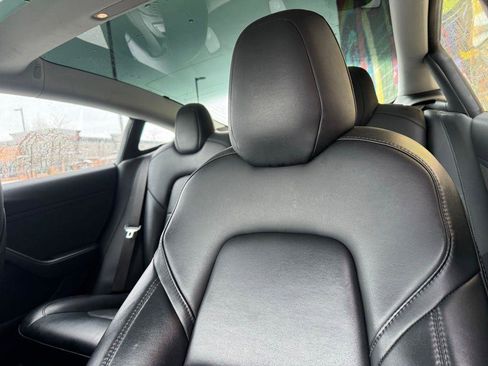 Used 2018 Tesla Model 3 Long Range image 12