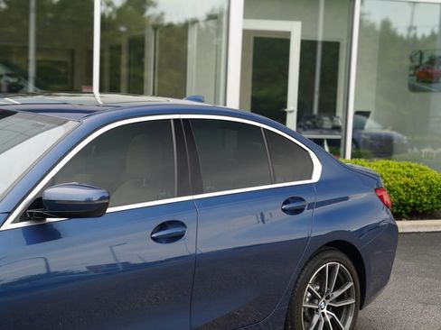 Used 2021 BMW 330e xDrive AWD/4WD image 3