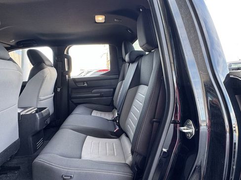 Used 2024 Toyota Tacoma TRD Off-Road image 26