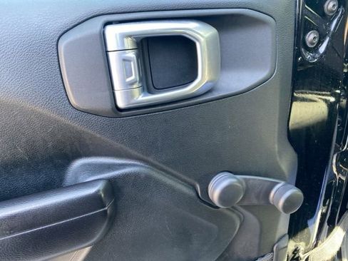 Used 2021 Jeep Gladiator Sport w/ Auxiliary Switch Group image 25