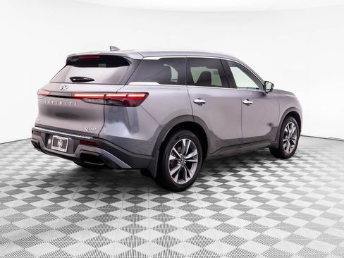 Used 2023 INFINITI QX60 Luxe w/ Cargo Package AWD/4WD image 7