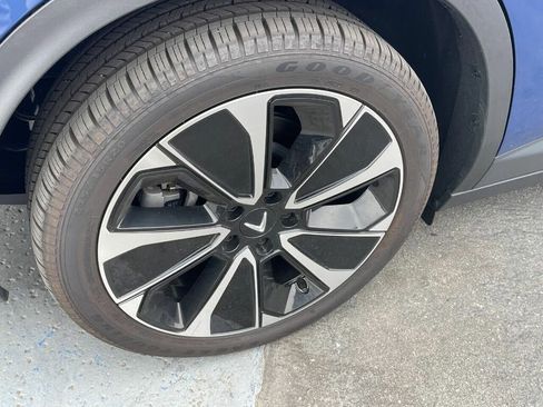 Used 2023 VinFast VF 8 Plus image 36