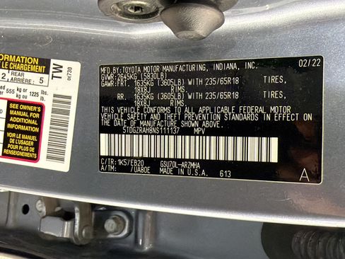 Used 2022 Toyota Highlander XLE FWD image 22