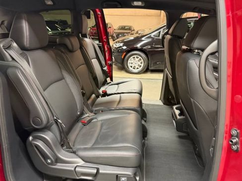 Used 2025 Honda Odyssey Sport-L image 31